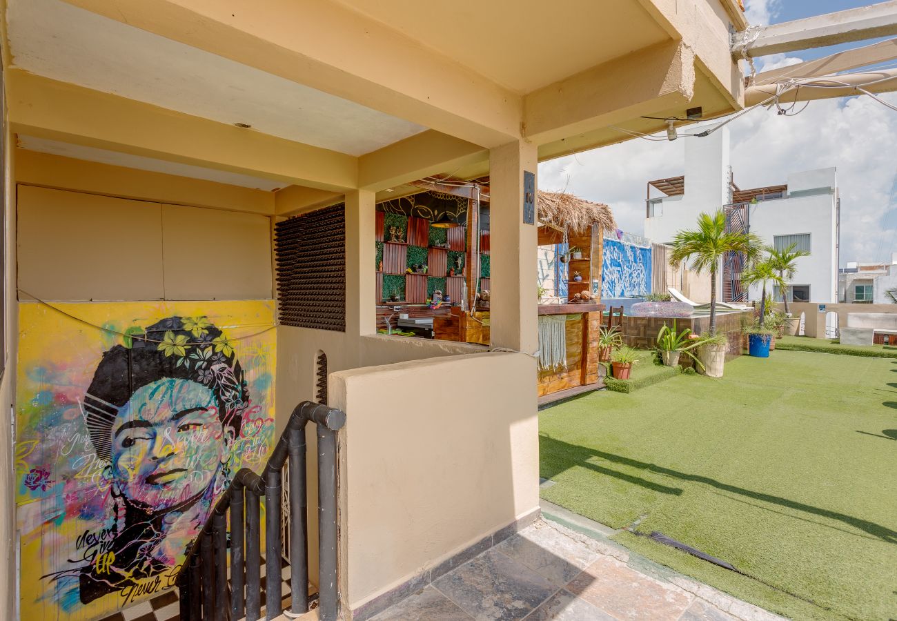 Aparthotel in Playa del Carmen - Izsla Suites Storytelling Suite Boutique MX 11