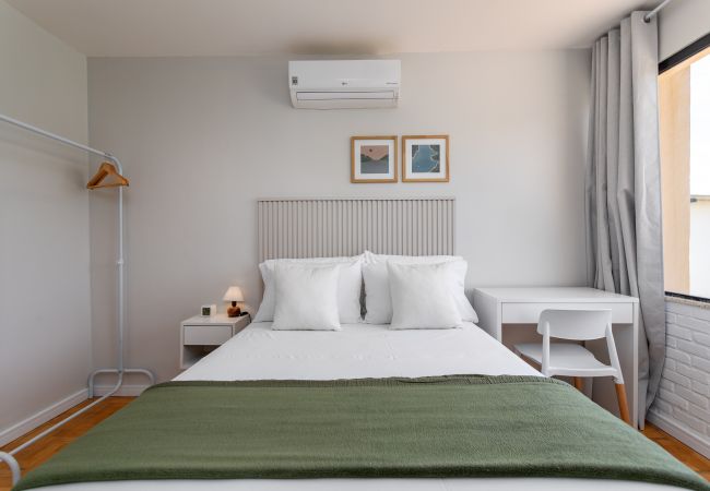 Apartment in Rio de Janeiro - AM203 (Barra) Apartment in Rio de Janeiro - AM203 (Barra)