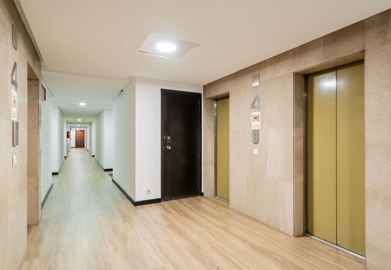 Apartment in Madrid - Apartment Chamartín Parking&Pool&Gym PXII92