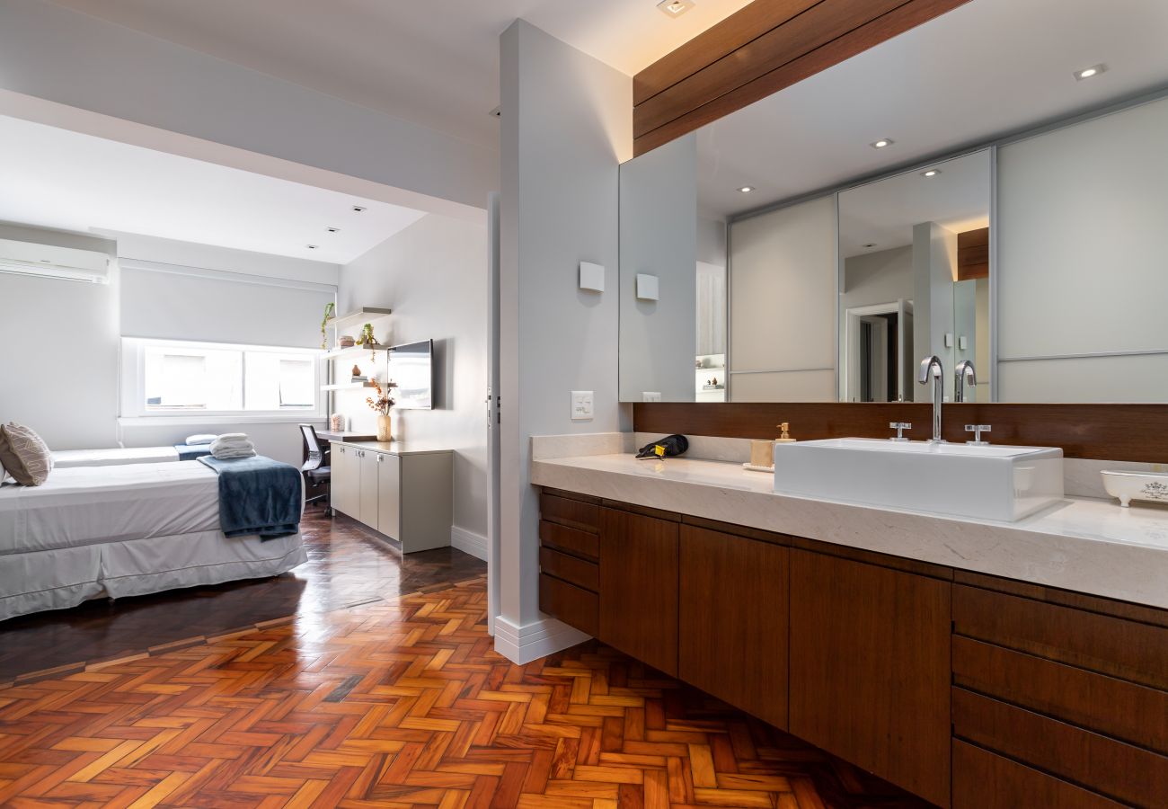 Apartment in Rio de Janeiro - NSC605 (Zona3)