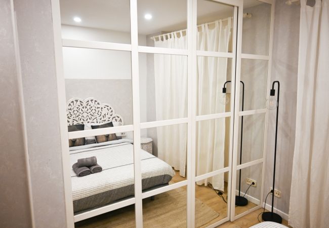 Apartment in Madrid - Dúplex Lujo Tres Alturas CSJ14