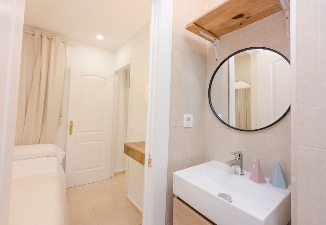Apartment in Madrid - M (VLH104) Coqueto y elegante ap. Chamberi-cerca U Apartment in Madrid - M (VLH104) Coqueto y elegante ap. Chamberi-cerca U