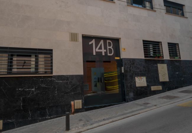 Apartment in Madrid - Bonito Apartamento cerca Santiago Bernabéu MJU14B