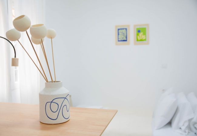 Studio in Madrid - M (MLUBº1) TETUAN "EL CENTRO" Studio in Madrid - M (MLUBº1) TETUAN "EL CENTRO"