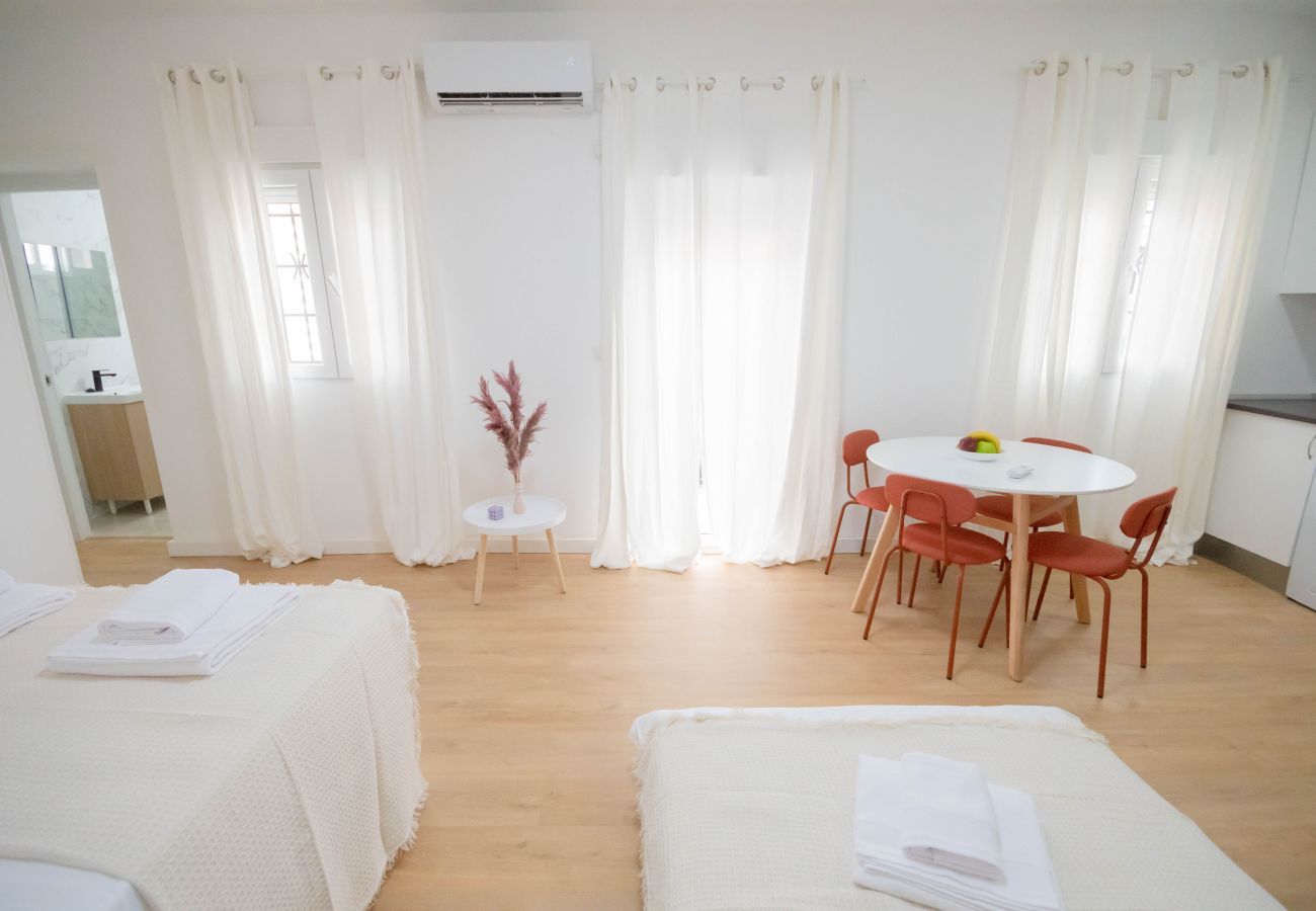 Studio in Madrid - TETUAN - 