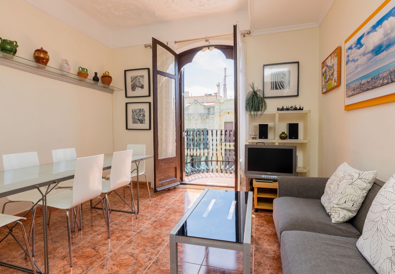 Apartment in Barcelona - Modernist flat in Eixample center
