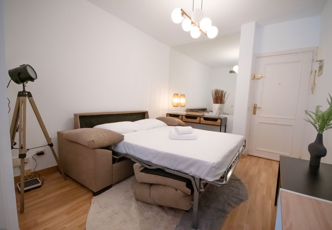 Apartment in Madrid - Coqueto y delicado apartamento Plaza Las Ventas LND21