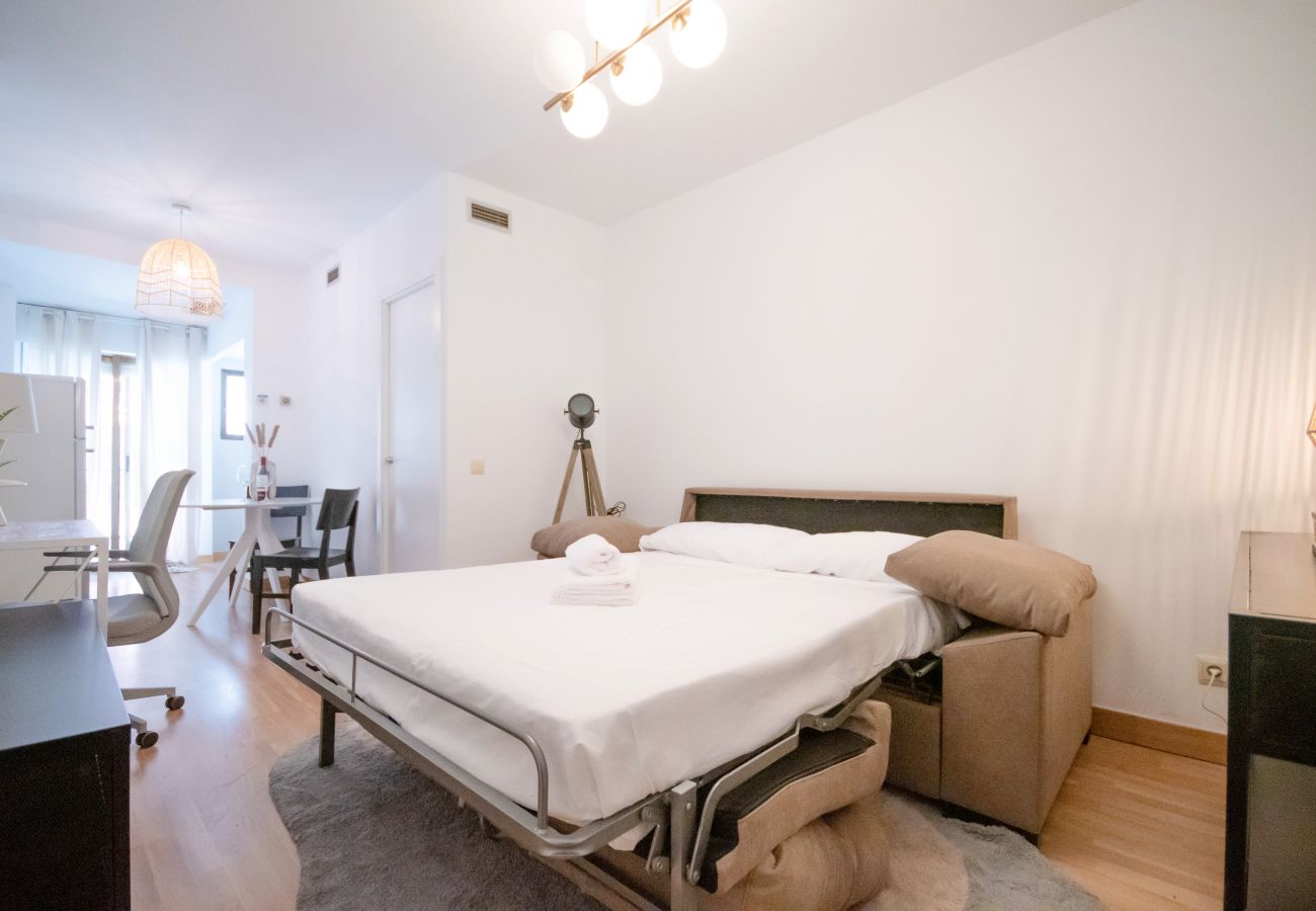 Apartment in Madrid - Coqueto y delicado apartamento Plaza Las Ventas LND21