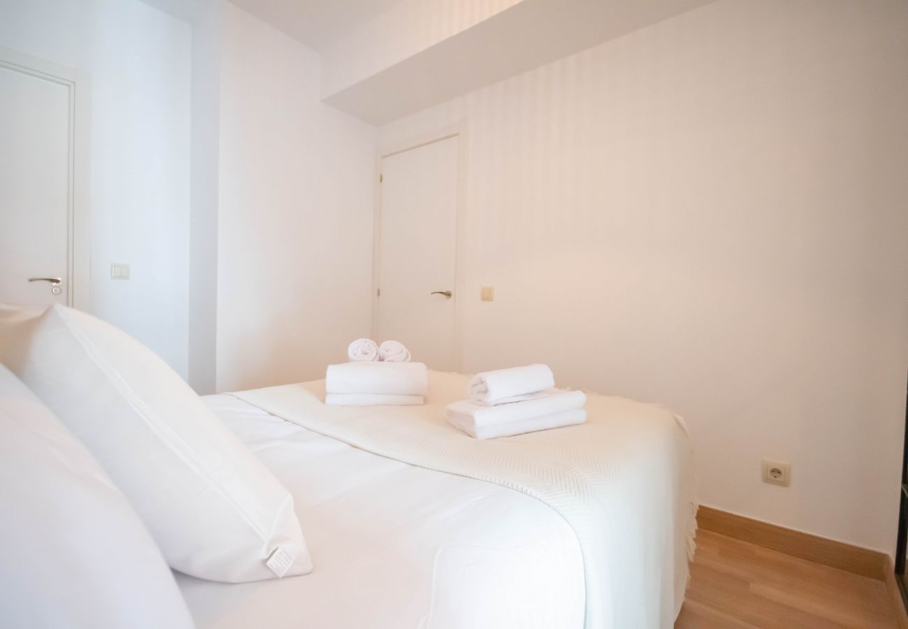 Apartment in Madrid - Coqueto y delicado apartamento Plaza Las Ventas LND21