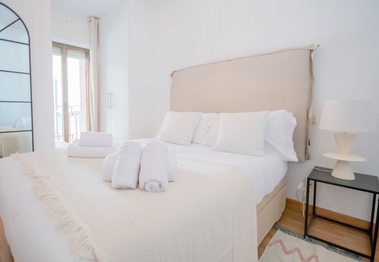 Apartment in Madrid - Coqueto y delicado apartamento Plaza Las Ventas LND21