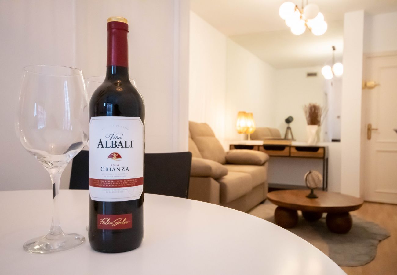 Apartment in Madrid - Coqueto y delicado apartamento Plaza Las Ventas LND21