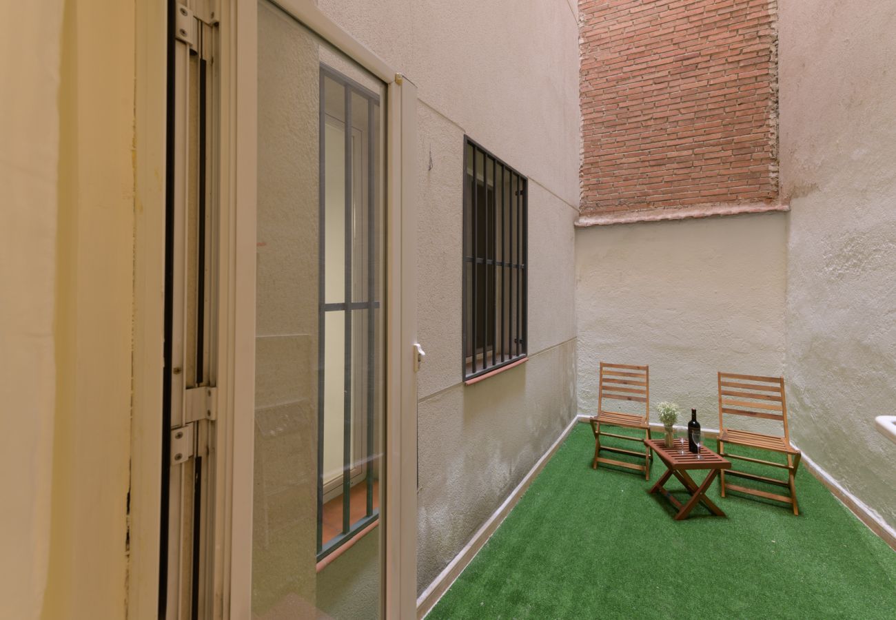 Studio in Madrid - Coqueto y cómodo ap. Atocha ACB111