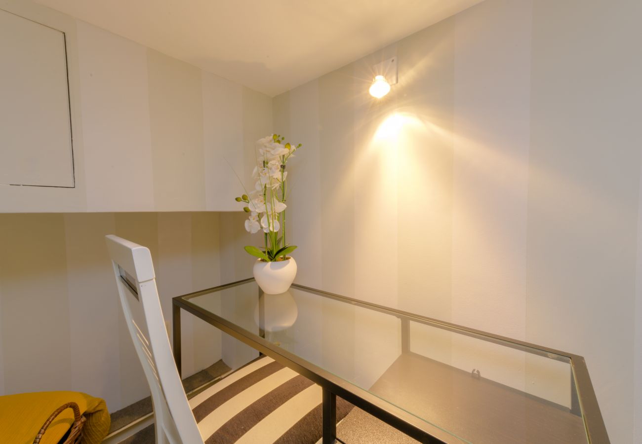 Studio in Madrid - Elegante y cómodo ap. Valdezarza 