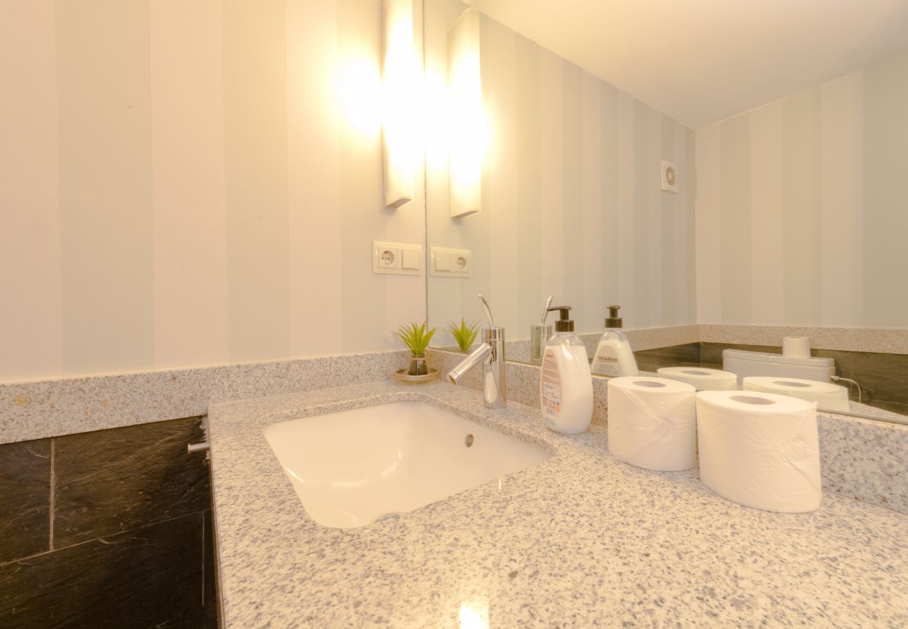 Studio in Madrid - Elegante y cómodo ap. Valdezarza 