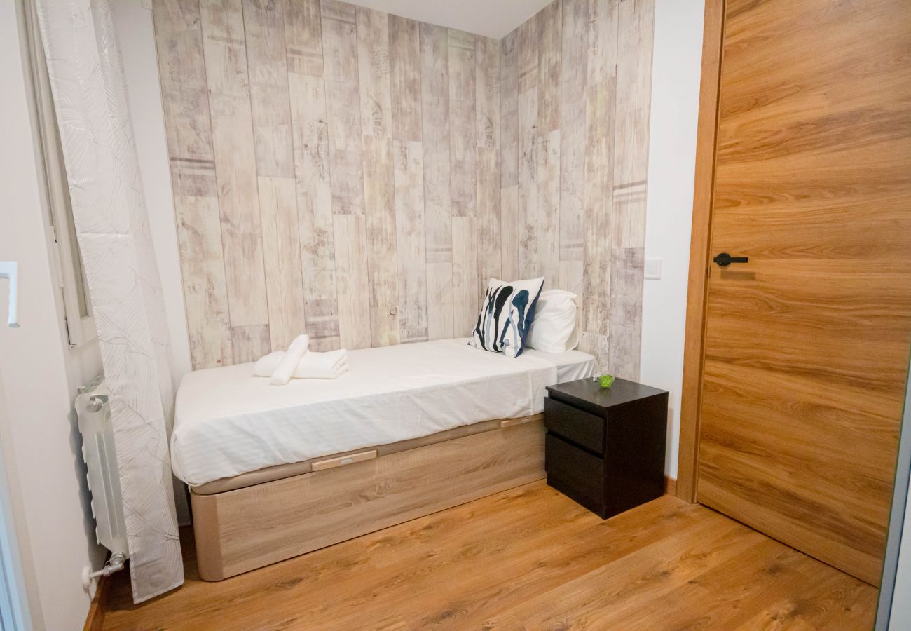 Apartment in Madrid - Coqueto Ap. en Chamberí DCS56