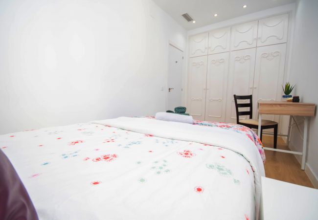 Apartment in Madrid - ELEGANTE, MODERNO Y SOFISTICADO AP. Bº SALAMANCA CLC43