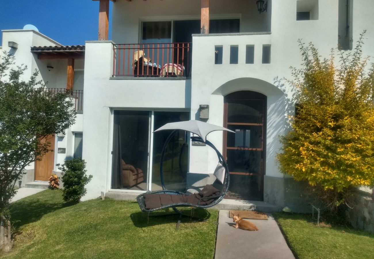 Residence in Cuernavaca - Spring Mexican House, Xochitepec (SANTAFE205) 