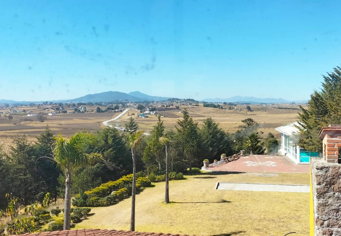 Country house in Toluca de Lerdo - Mexican Villa in the Woods Villa Victoria