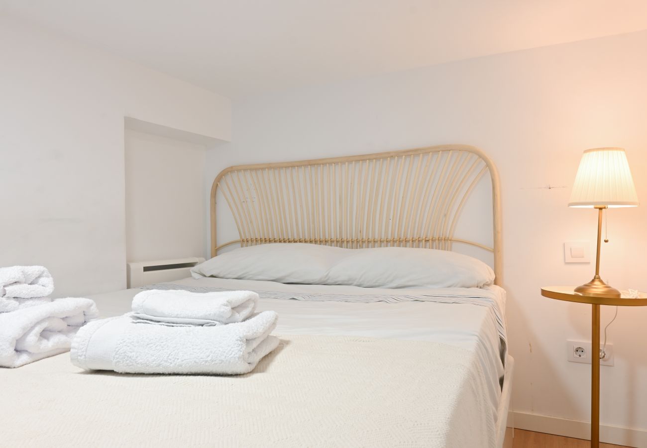 Studio in Madrid - Studio Apartment near the Bullring in Ventas