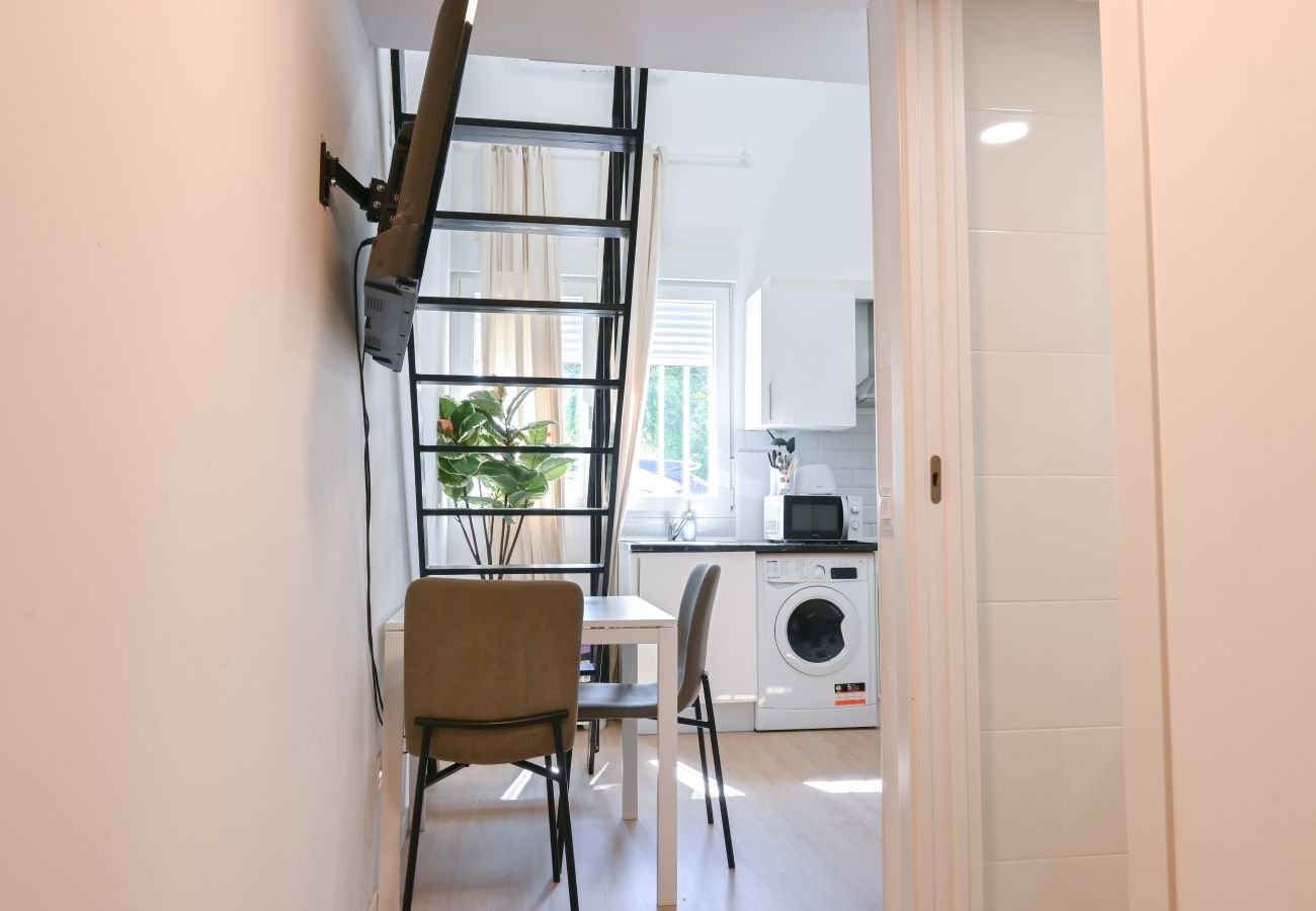 Studio in Madrid - Studio Apartment near the Bullring in Ventas