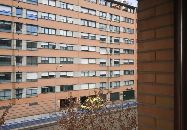 Apartment in Madrid - M (COM 5) LOVELY APARTMENT CLOSE TO ATOCHA RAIL ESTATION
