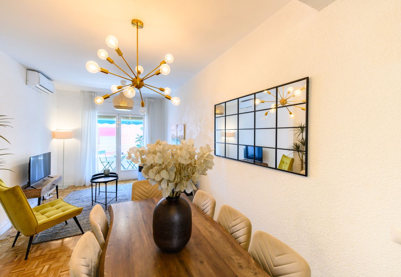 Apartment in Madrid - M (AZA14) Amplio y elegante apartamento en Prosper