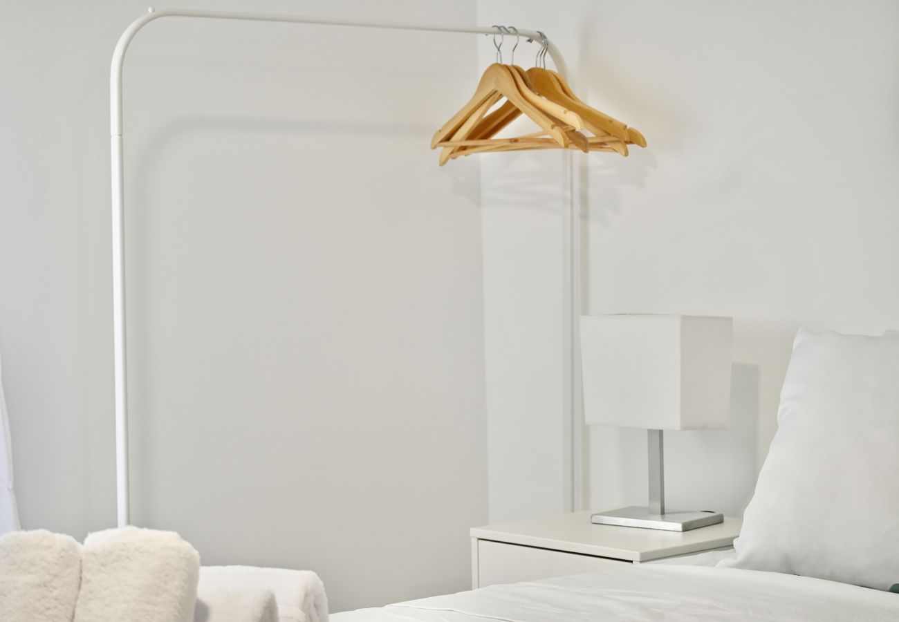 Studio in Madrid - Cozy Studio in Pasaje Virgen de la Alegría