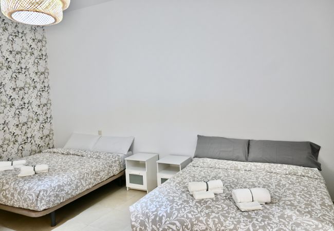 Apartment in Madrid - M (DIN131A) Céntrico apartamento en la Calle Infan Apartment in Madrid - M (DIN131A) Céntrico apartamento en la Calle Infan