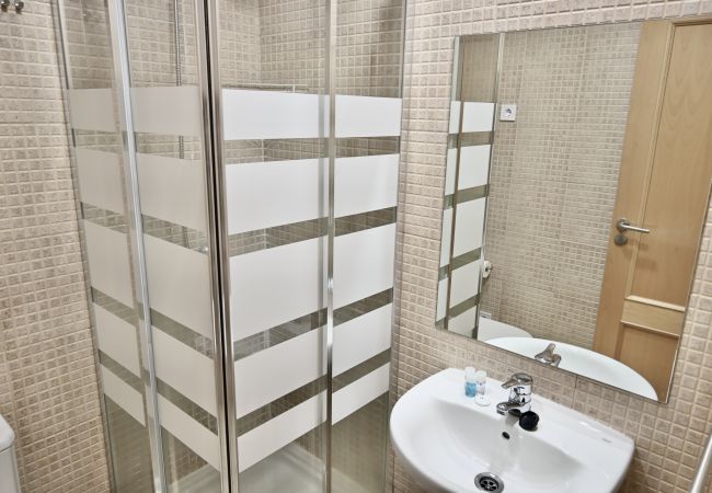 Apartment in Madrid - M (DIN131A) Céntrico apartamento en la Calle Infan Apartment in Madrid - M (DIN131A) Céntrico apartamento en la Calle Infan