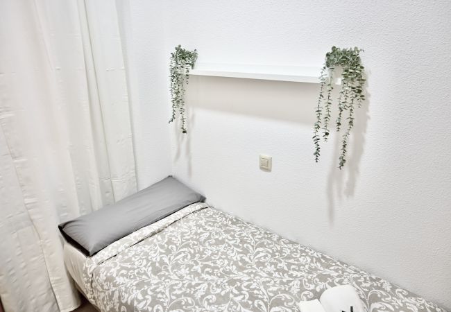 Apartment in Madrid - Central apartment on Calle Infantas