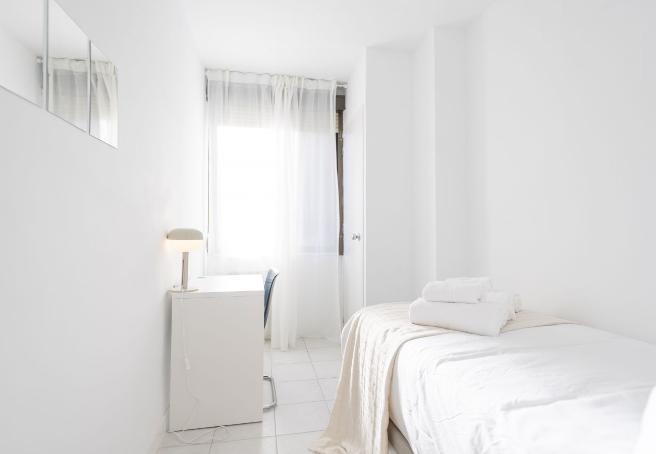 Apartment in Madrid - Nuevo Bernabeu Stadium