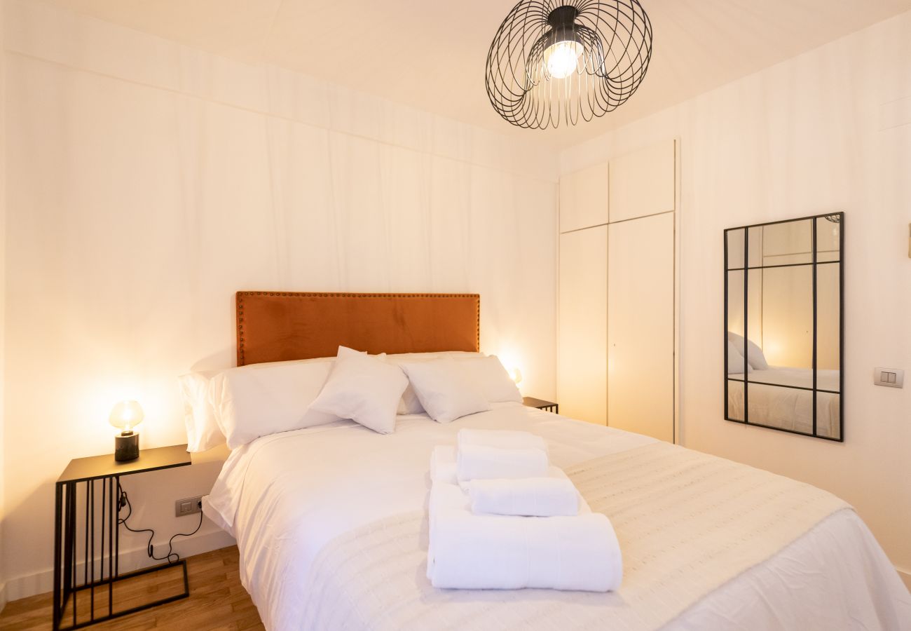 Apartment in Madrid - Nuevo Bernabeu Stadium