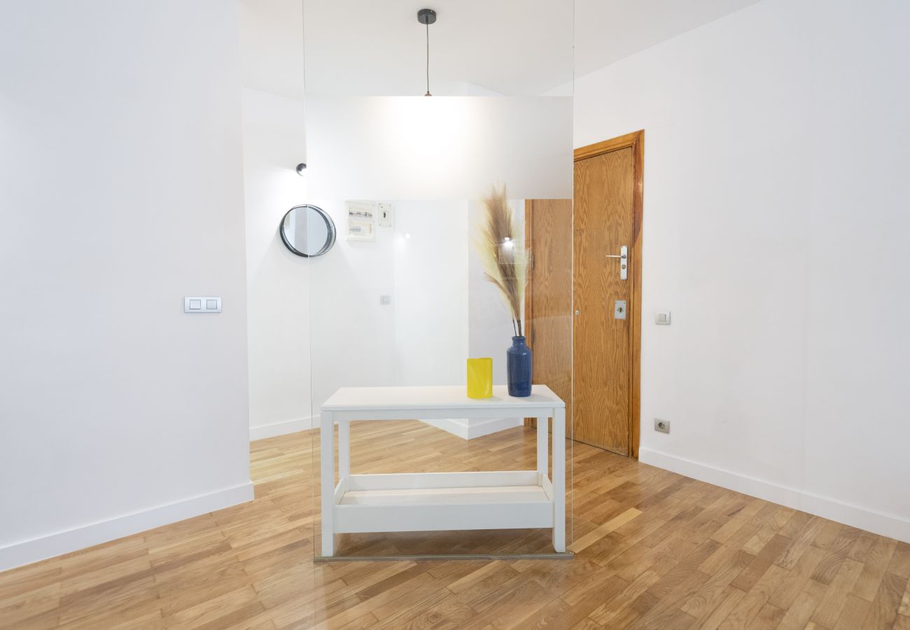 Apartment in Madrid - Nuevo Bernabeu Stadium