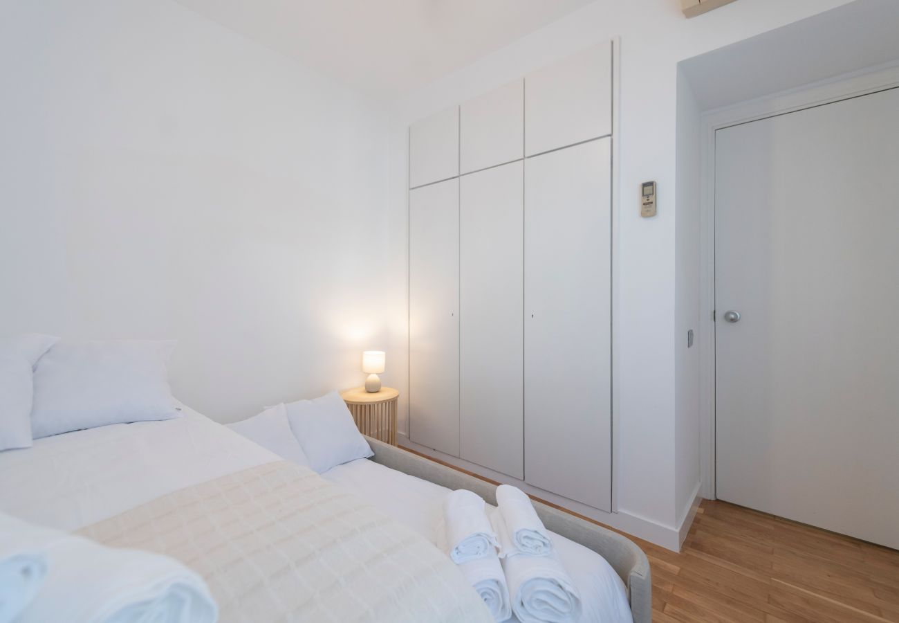 Apartment in Madrid - Nuevo Bernabeu Stadium