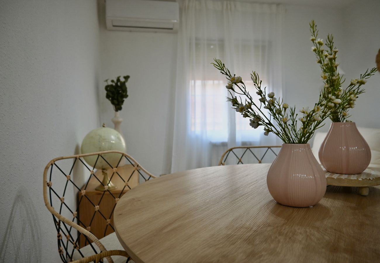 Apartment in Madrid - Amplio y Cómodo apartamento en Entrevías