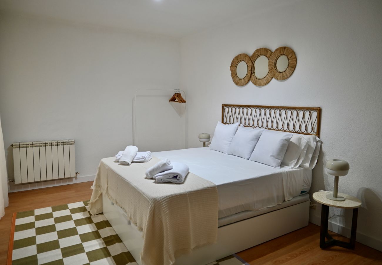 Apartment in Madrid - Amplio y Cómodo apartamento en Entrevías