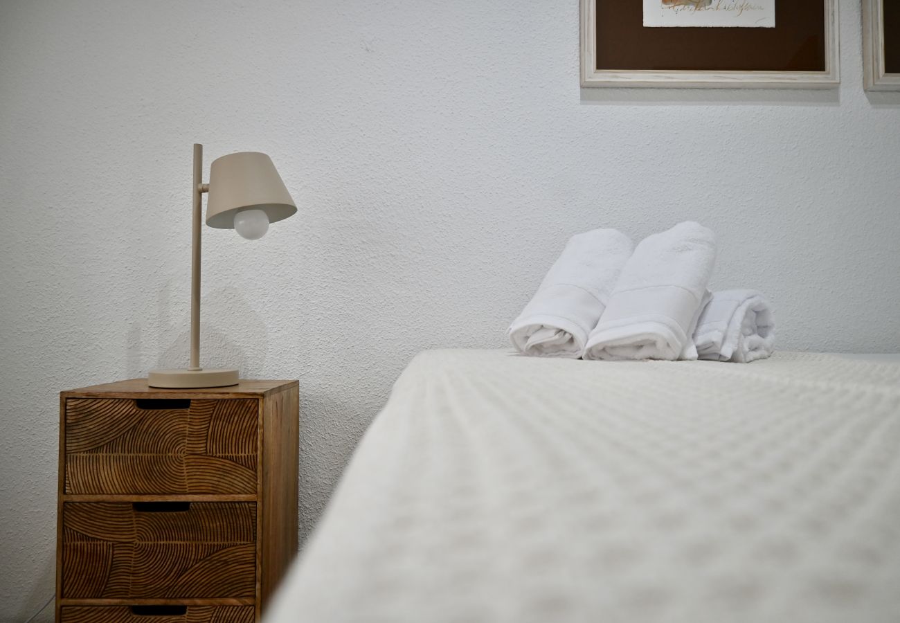 Apartment in Madrid - Amplio y Cómodo apartamento en Entrevías