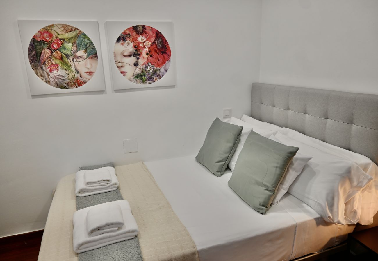 Apartment in Madrid - Vivienda de cuatro dormitorios en Arganzuela