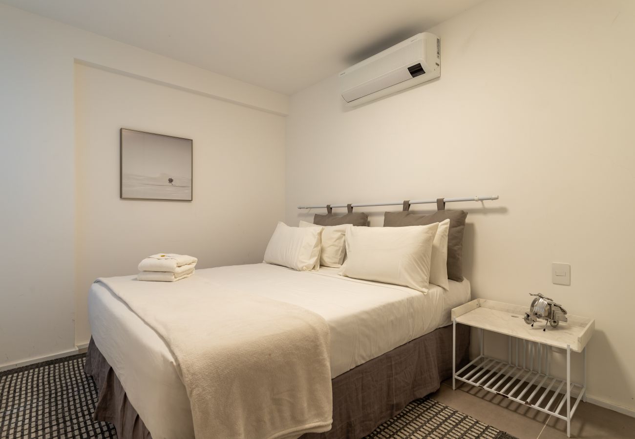 Apartment in Rio de Janeiro - VM201 (Zona1)