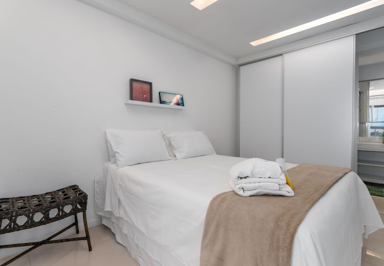 Apartment in Rio de Janeiro - PP102 (Barra)