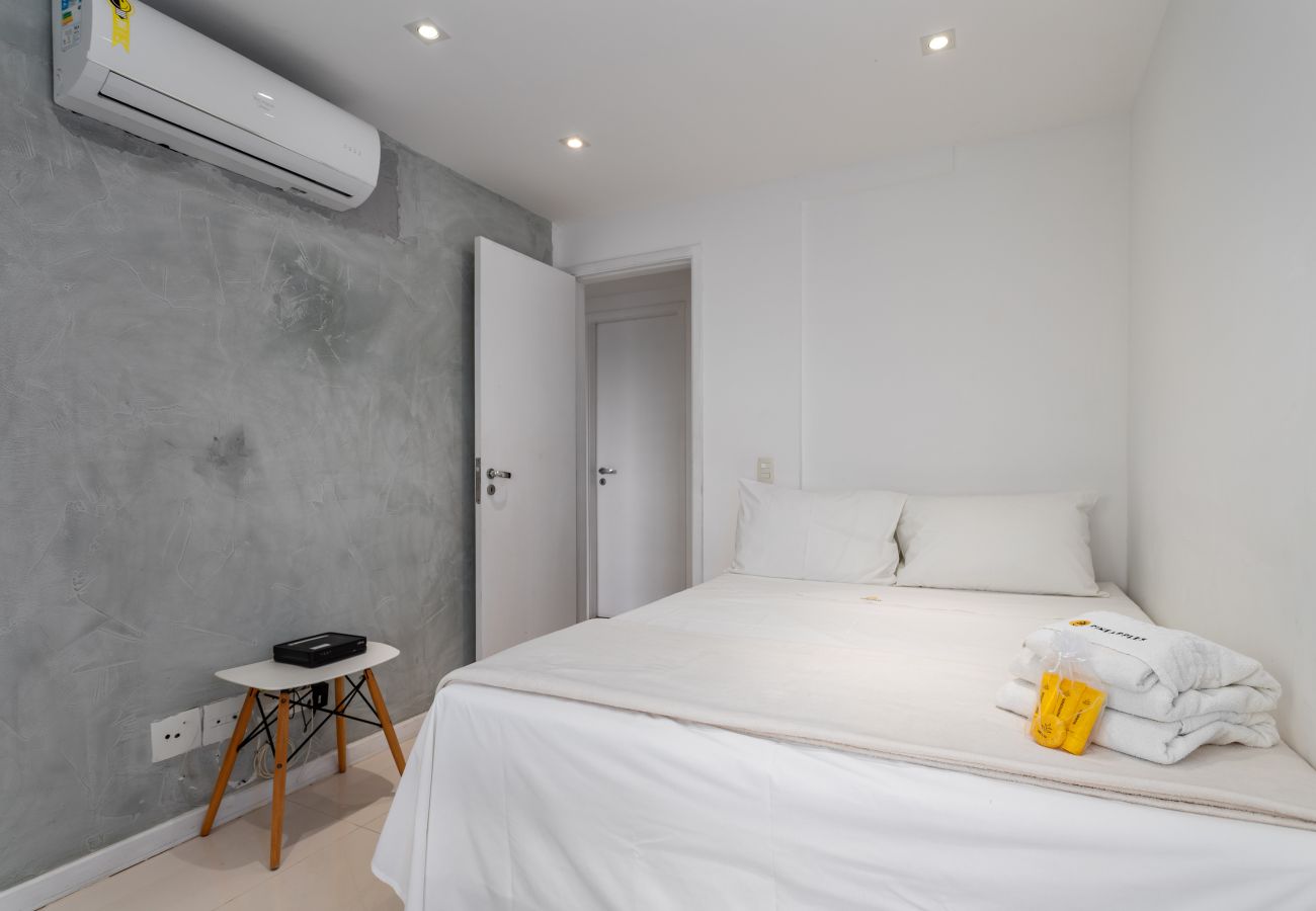 Apartment in Rio de Janeiro - PP102 (Barra)