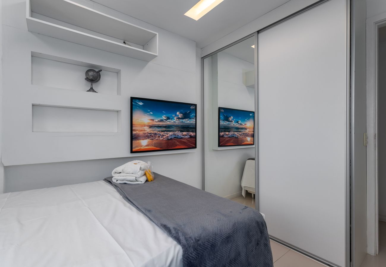 Apartment in Rio de Janeiro - PP102 (Barra)