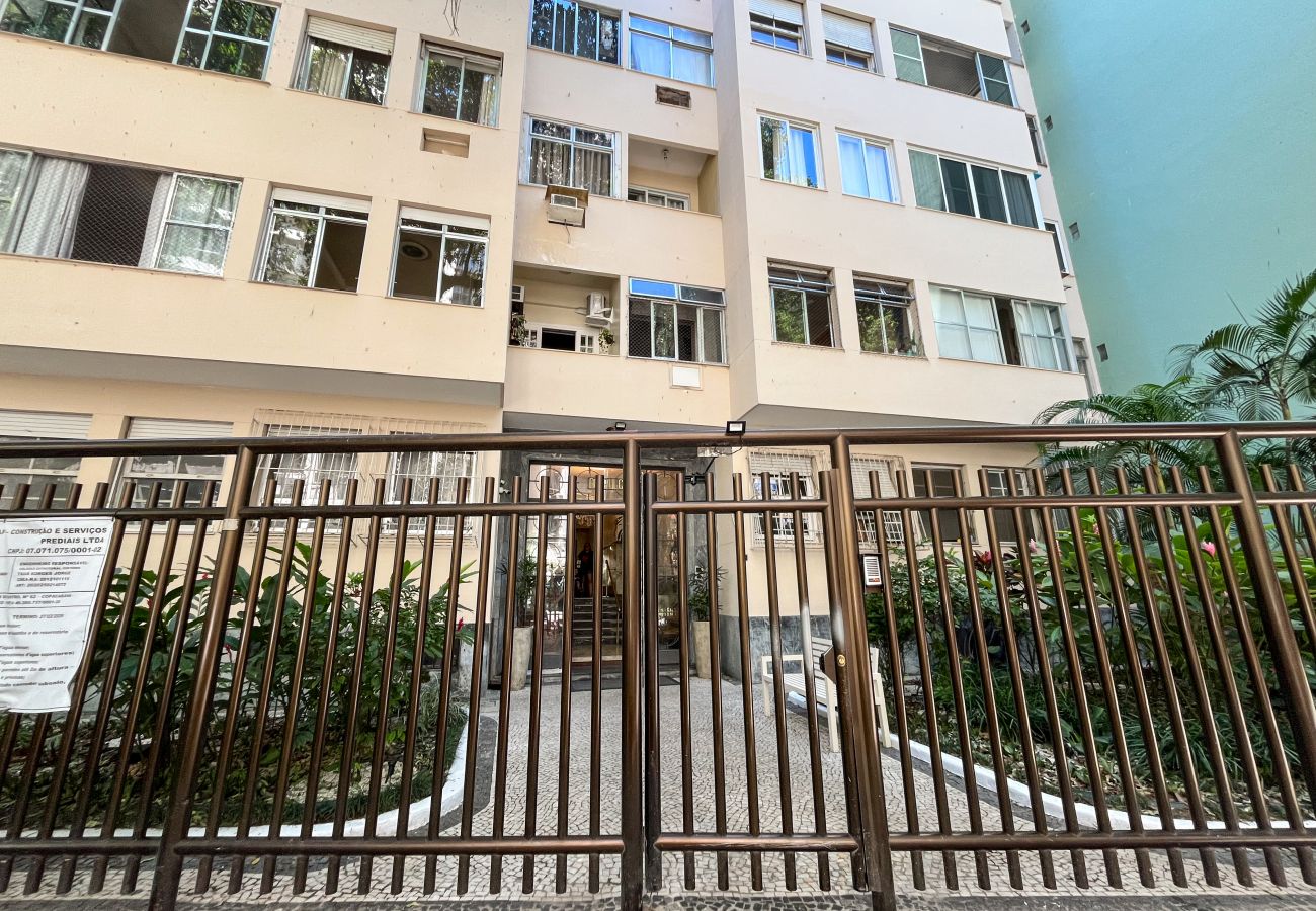 Apartment in Rio de Janeiro - MVC1103 (Zona4)