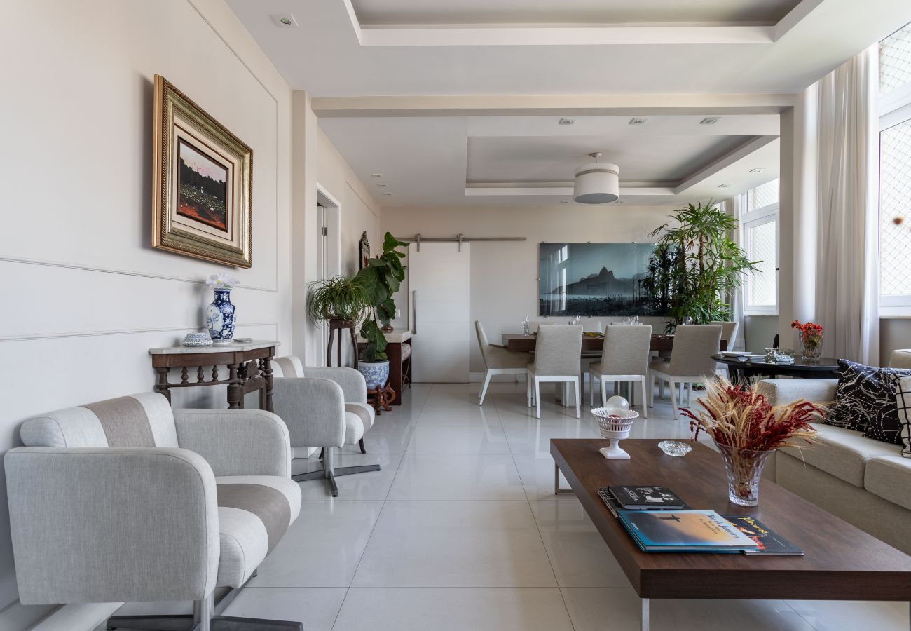 Apartment in Rio de Janeiro - Elegance in Ipanema |Ideal for families| RE701 Z2