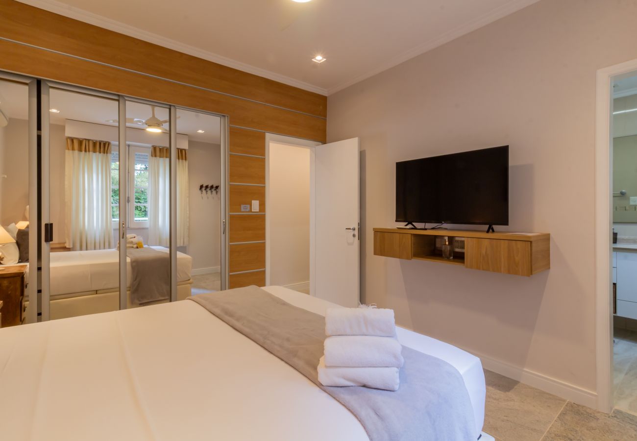 Apartment in Rio de Janeiro - FMS502 (Zona3)