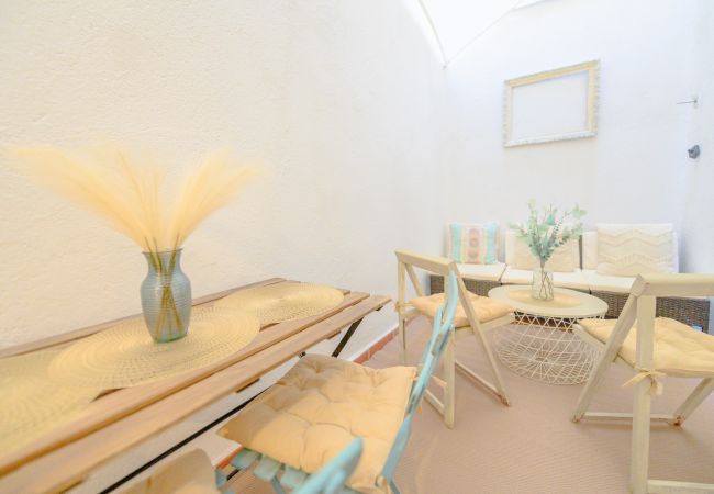 Apartment in Madrid - M (CAR860) Atractivo apartamento de un dormitorio  Apartment in Madrid - M (CAR860) Atractivo apartamento de un dormitorio