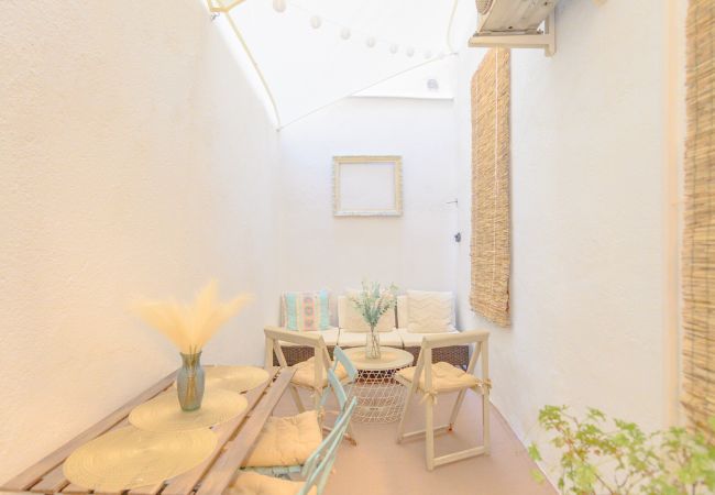 Apartment in Madrid - M (CAR860) Atractivo apartamento de un dormitorio  Apartment in Madrid - M (CAR860) Atractivo apartamento de un dormitorio