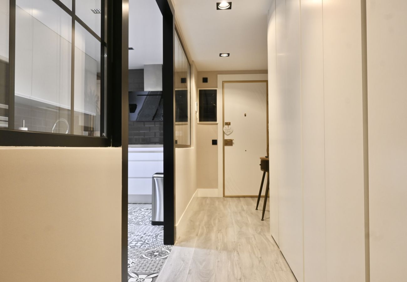 Apartment in Madrid - Elegante y cómodo apartamento en Goya a pocos metros del Wizink Center  FBR18