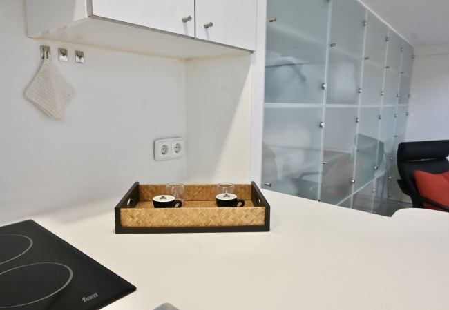 Apartment in Madrid - M (MYR13) Apartamento con encanto a pocos metros d Apartment in Madrid - M (MYR13) Apartamento con encanto a pocos metros d
