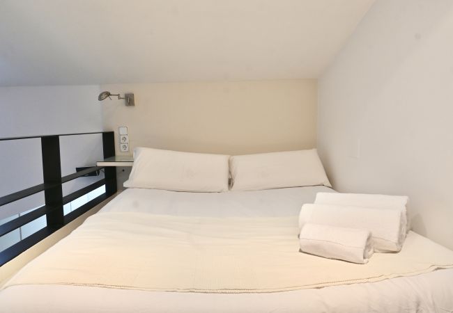 Apartment in Madrid - M (MYR13) Apartamento con encanto a pocos metros d Apartment in Madrid - M (MYR13) Apartamento con encanto a pocos metros d